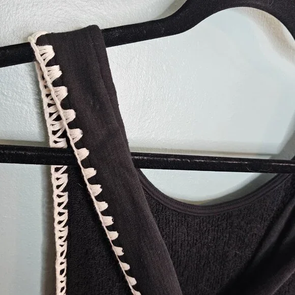 Carbon38 Crochet Twist Tank Top – Black/White/Blue – MED - Picture 6 of 7